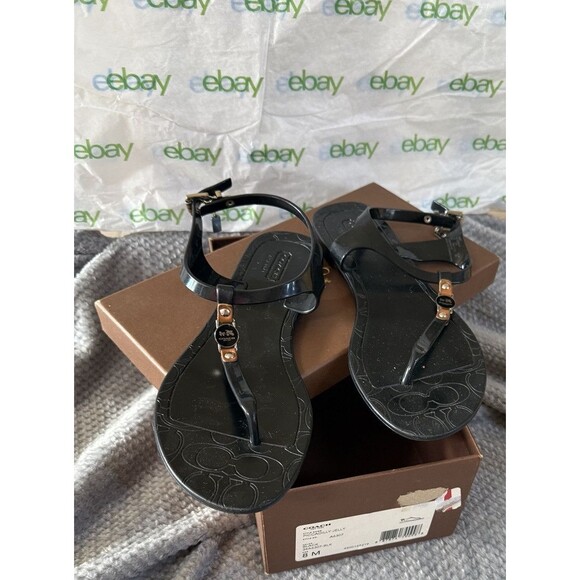 Coach Thong T Strap Hard Rubber Piccadilly Jelly Sandals Coach Logo New sz 8 - Picture 1 of 10